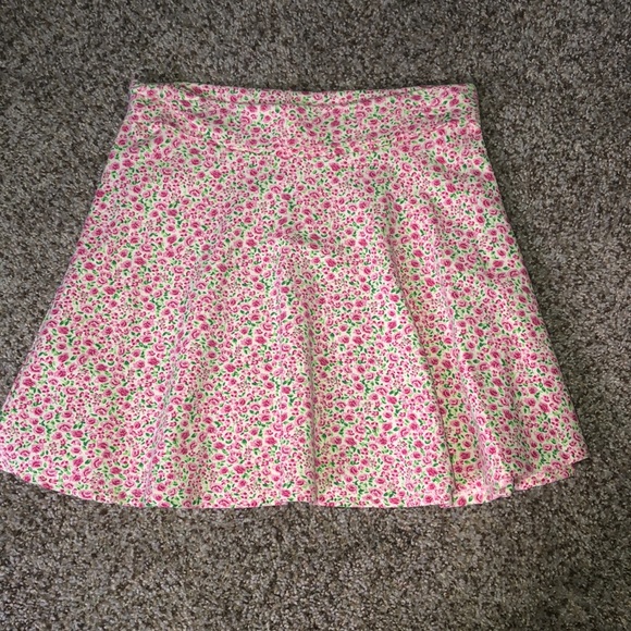 Forever 21 Other - Floral Skirt!!
